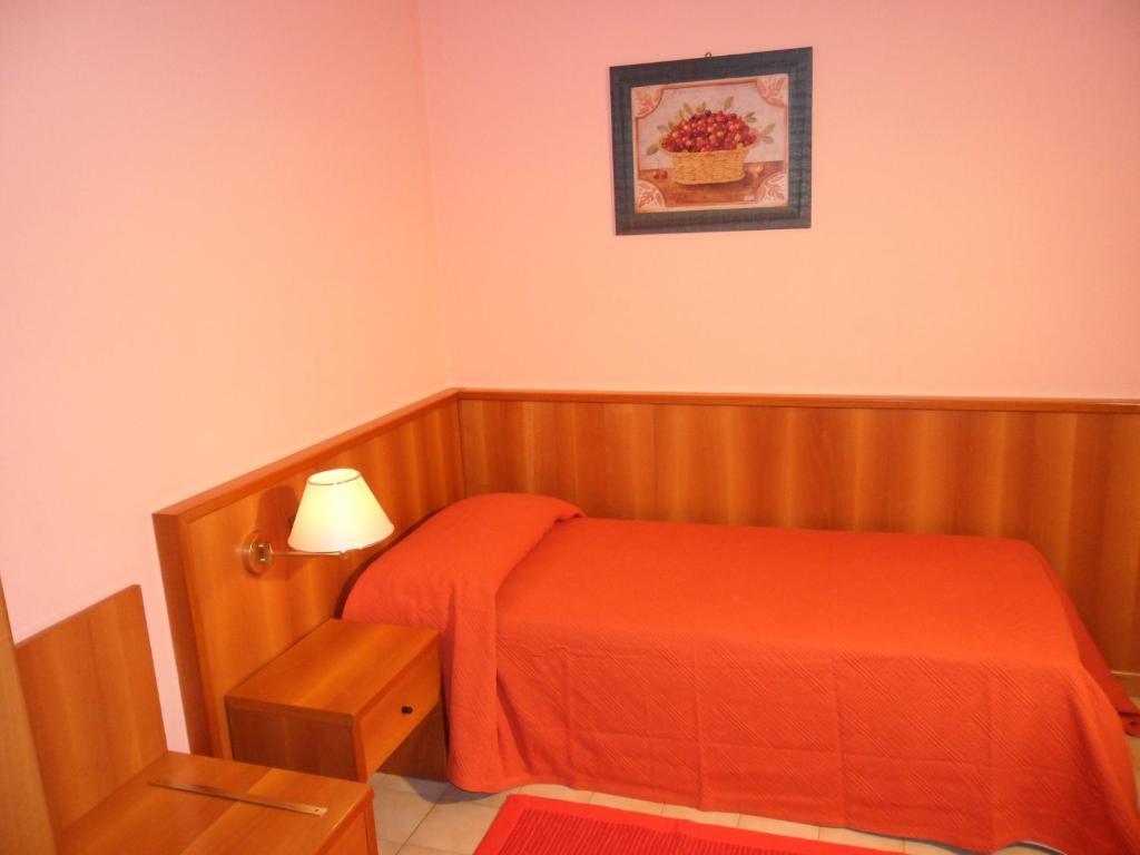 Hotel Ristorante Al Bassanello Bassano del Grappa Oda fotoğraf